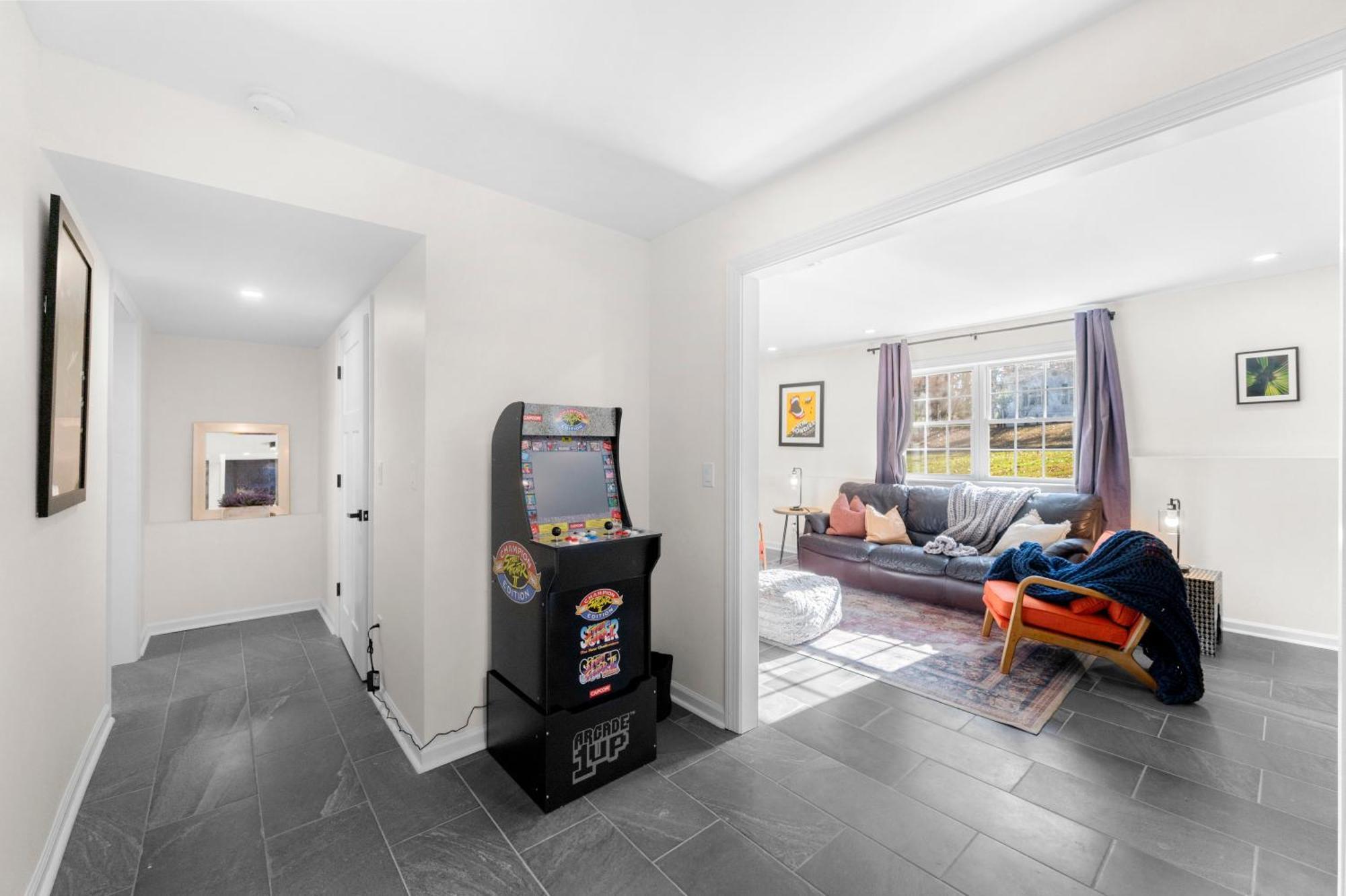 Outdoor Projector, Arcade, Fire Pit, 2 Car Garage, 2 Living Rooms Snellville Buitenkant foto